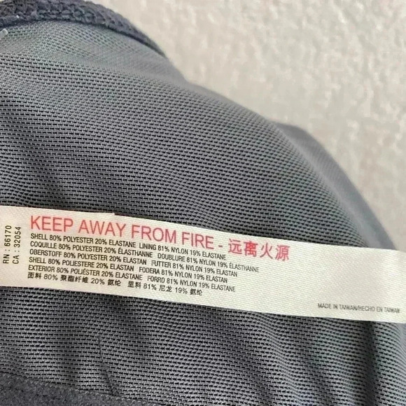 🆕 Free People Movement Iridescent Graphic Sports Bra S🆕 - Picture 10 of 11